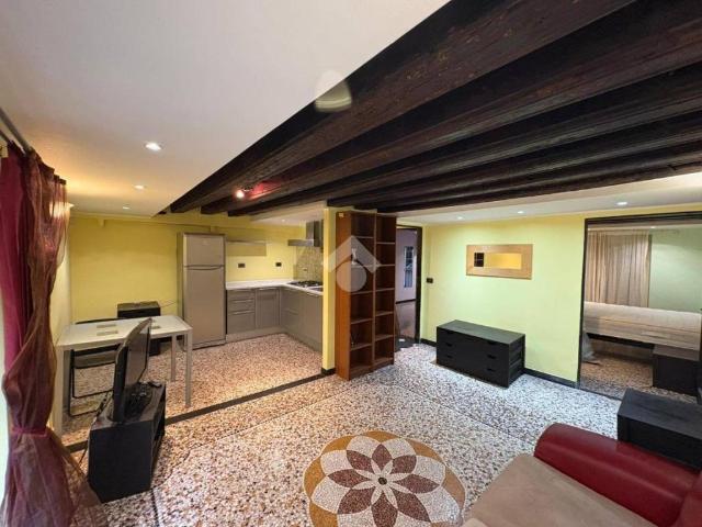Appartamento in affitto a Genova GE