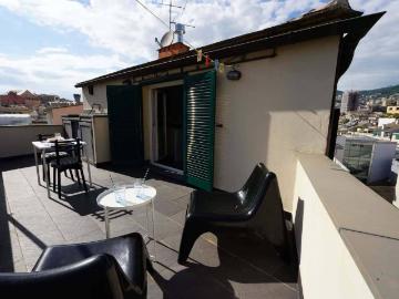 Appartamento in affitto a Genova GE