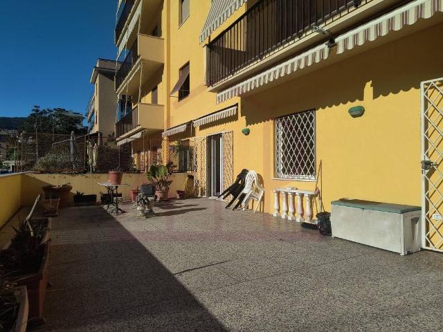 Appartamento in affitto a Genova GE