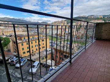 Appartamento in affitto a Genova GE