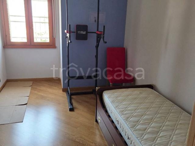 Appartamento in affitto a Genzano di Roma via Bologna, 2, vista panoramica, parzialmente arredato, ascensore TrovaCasa
