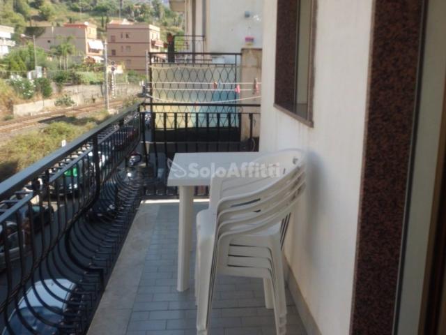 Appartamento in affitto a Giardini Naxos, arredato, centrale, prezzo trattabile TrovaCasa