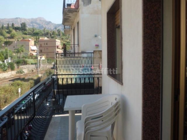 Appartamento in affitto a Giardini Naxos, arredato, centrale, prezzo trattabile TrovaCasa