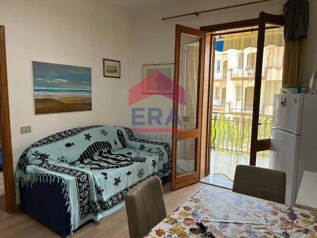 Appartamento in affitto a Giardini Naxos via Teocle, arredato, ristrutturato, vicinanze negozi TrovaCasa