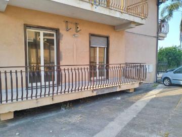 Appartamento in affitto a Giarre CT