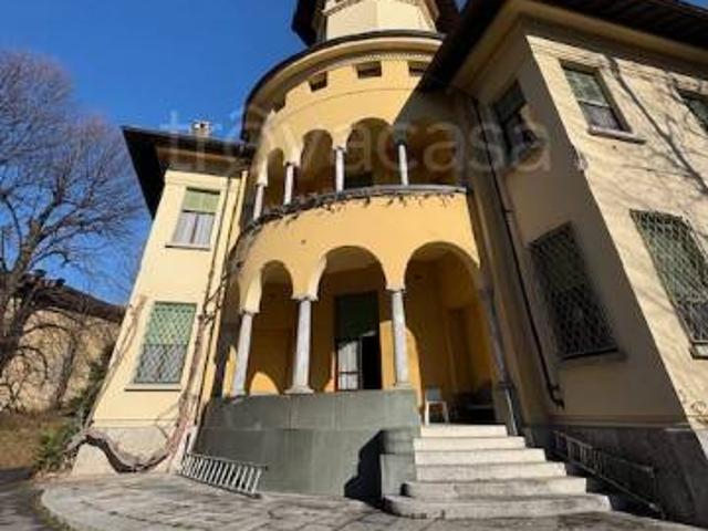 Appartamento in affitto a Giaveno via del Parco Abbaziale, 9, non arredato/vuoto, vista panoramica, parquet TrovaCasa