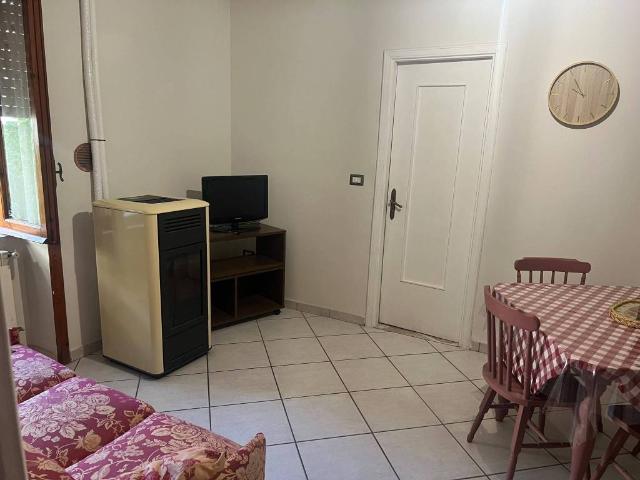 Appartamento in affitto a Giffoni Sei Casali SA