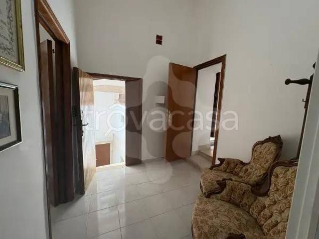 Appartamento in affitto a Giovinazzo, non arredato/vuoto, terrazzo, buono stato TrovaCasa