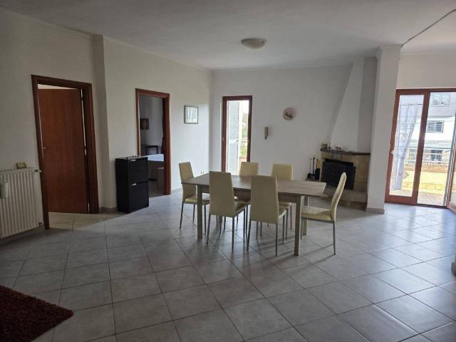 Appartamento in Affitto a Giugliano in Campania