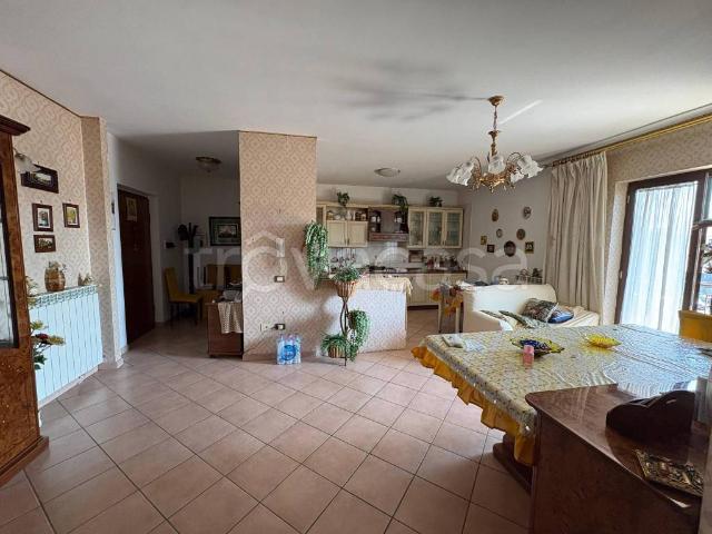 Appartamento in affitto a Giugliano in Campania via della Libertà, non arredato/vuoto, riscaldamento autonomo, ascensore TrovaCasa