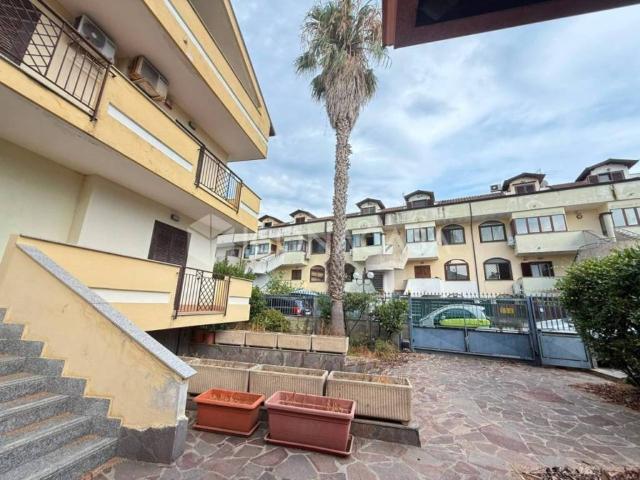 Appartamento in affitto a Giugliano in Campania via Lago Patria, 154 TrovaCasa