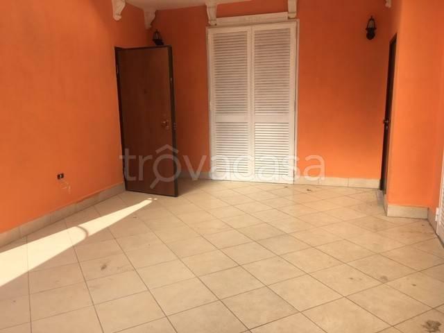 Appartamento in affitto a Giugliano in Campania via Spazzilli, non arredato/vuoto, posto auto, terrazzo TrovaCasa