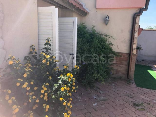 Appartamento in affitto a Giugliano in Campania, arredato, terrazzo, caminetto TrovaCasa