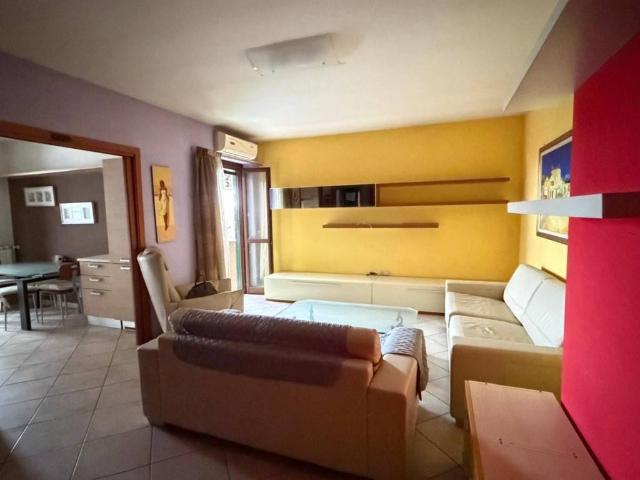 Appartamento in affitto a Giugliano in Campania NA