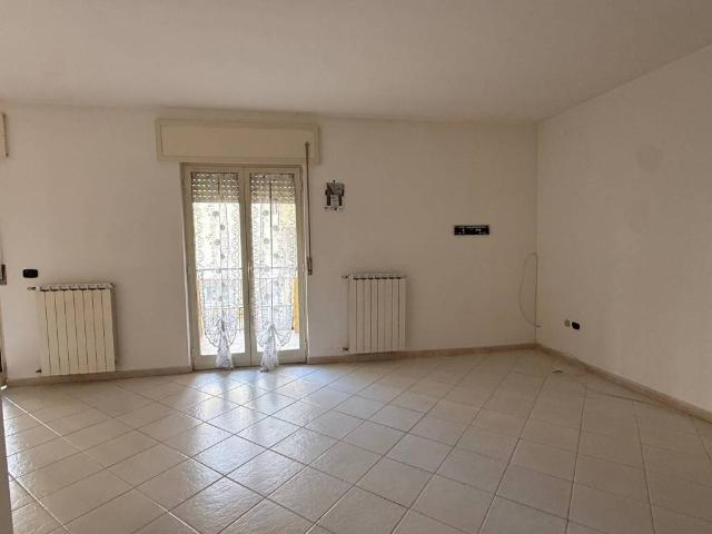 Appartamento in affitto a Giugliano in Campania NA