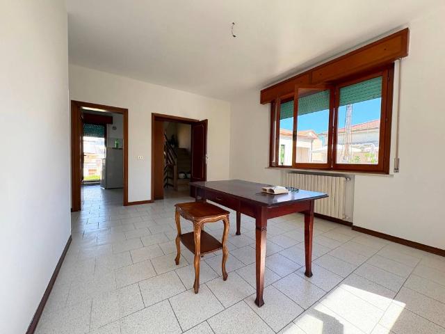 Appartamento in affitto a Giulianova TE