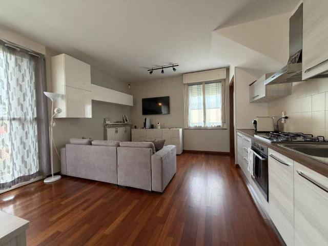 Appartamento in affitto a Giussano MB