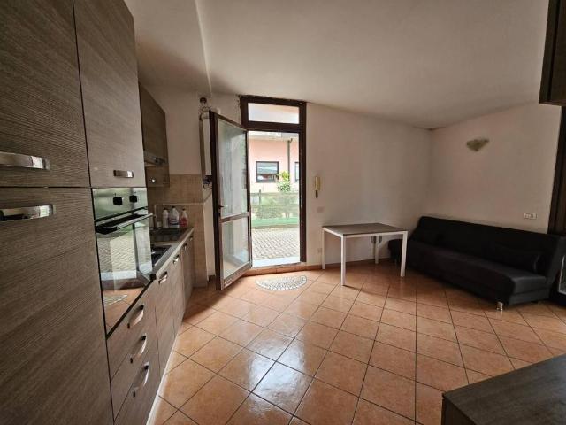 Appartamento in affitto a Giussano MB
