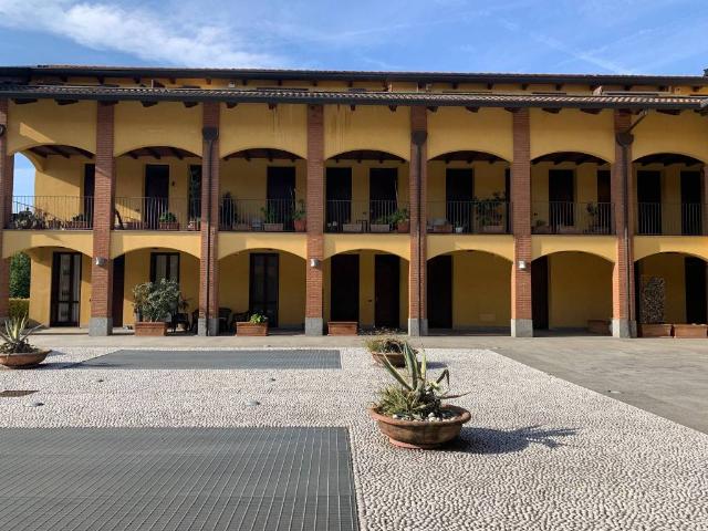 Appartamento in affitto a Giussano MB