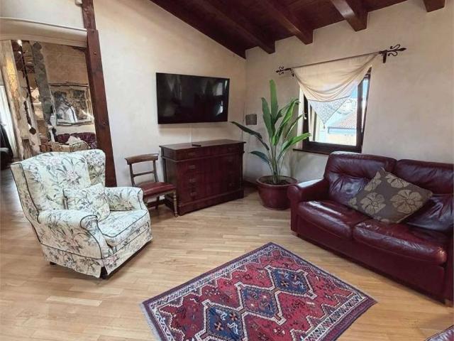 Appartamento in affitto a Gorizia, arredato, centrale, studio TrovaCasa
