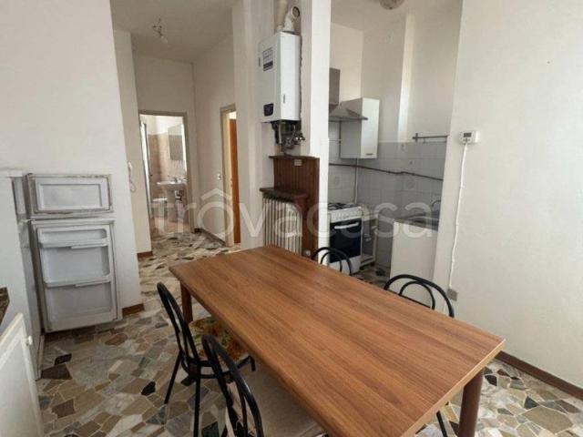 Appartamento in affitto a Gropello Cairoli via Don Luigi Motti, 6, riscaldamento autonomo, parzialmente arredato, balcone TrovaCasa