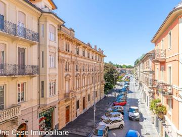 Appartamento in affitto a Ivrea corso Camillo Benso di Cavour, 16, arredato, ristrutturato, vista sulla città TrovaCasa
