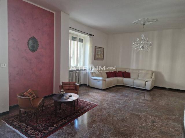 Appartamento in affitto a Ivrea TO