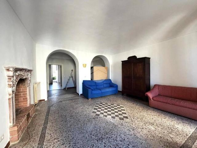 Appartamento in affitto a Ivrea TO