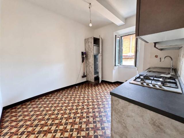 Appartamento in affitto a Imperia IM
