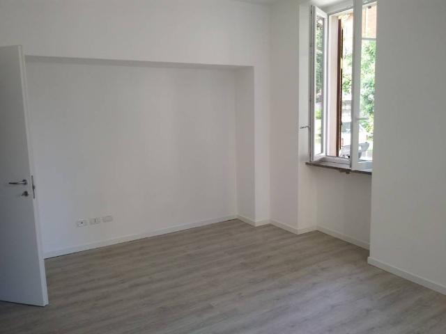 Appartamento in affitto a Inverigo CO