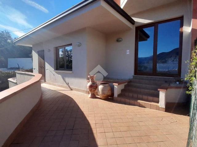 Appartamento in affitto a Iseo BS