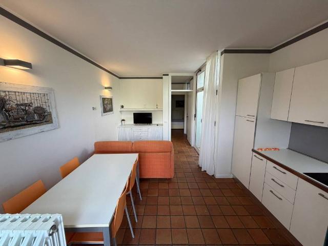 Appartamento in affitto a Iseo BS