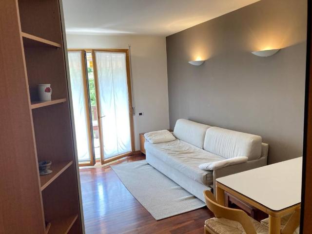 Appartamento in affitto a Iseo BS
