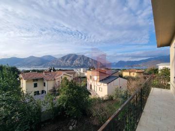Appartamento in affitto a Iseo BS