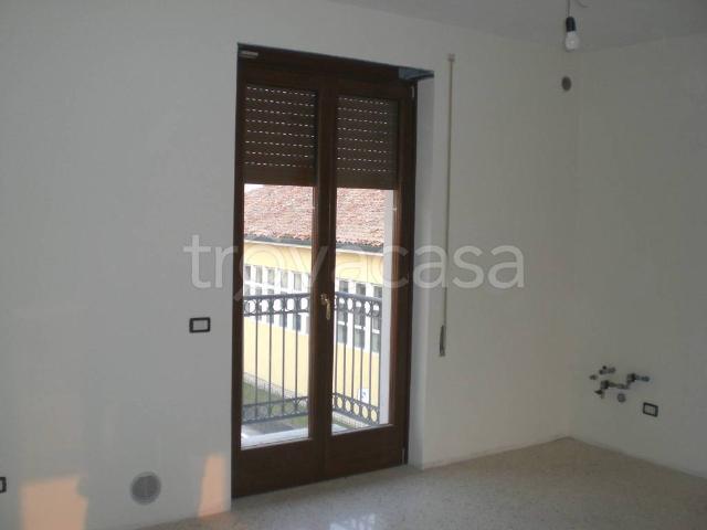 Appartamento in affitto a Isola Vicentina, non arredato/vuoto, box, terrazzo TrovaCasa