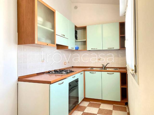 Appartamento in affitto a Jesolo via Andrea Bafile, 512, arredato, terrazzo, centrale TrovaCasa