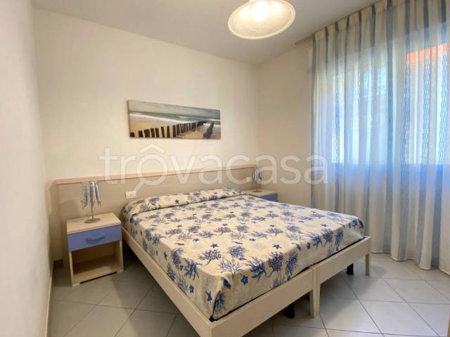 Appartamento in affitto a Jesolo via Giosuè Carducci, 6, arredato, terrazzo, ascensore TrovaCasa
