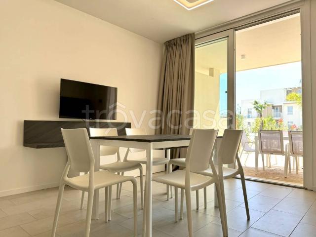 Appartamento in affitto a Jesolo via dell'Angelo, arredato, giardino privato, terrazzo TrovaCasa