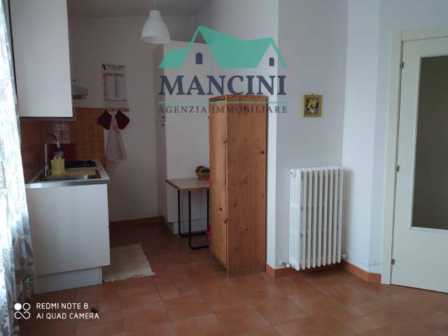 Appartamento in Affitto a Jesi Cod. AJ98