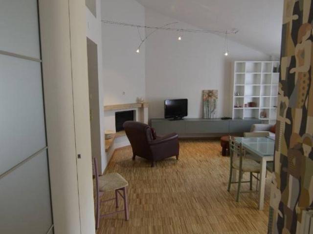 Appartamento in affitto a Jesi AN
