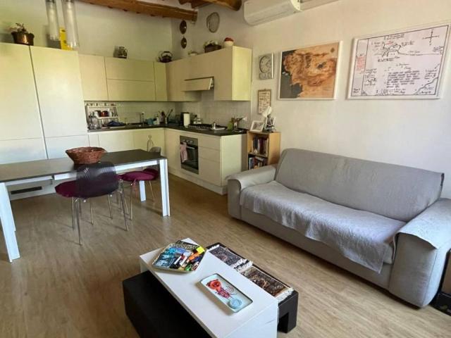 Appartamento in affitto a Lucca LU