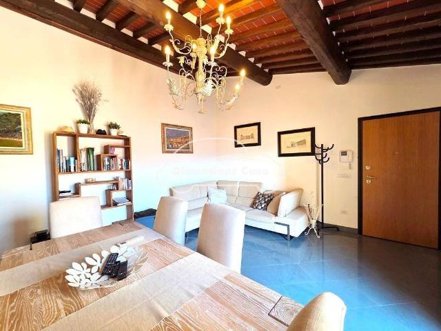 Appartamento in affitto a Lucca LU