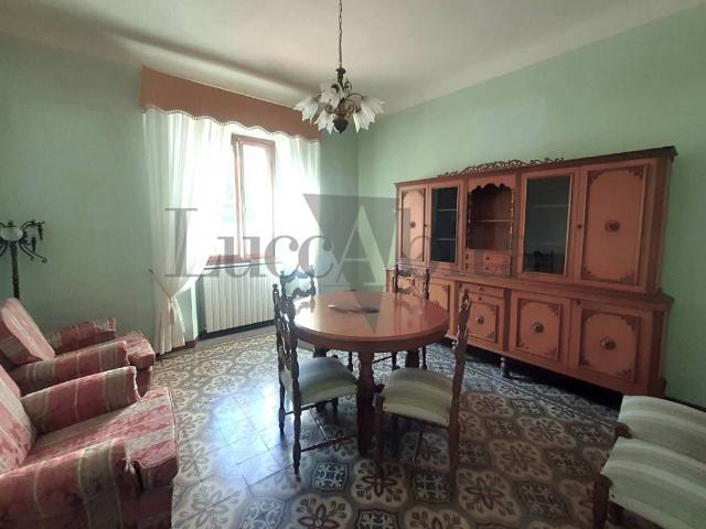 Appartamento in affitto a Lucca LU