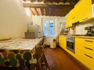 Appartamento in affitto a Lucca LU