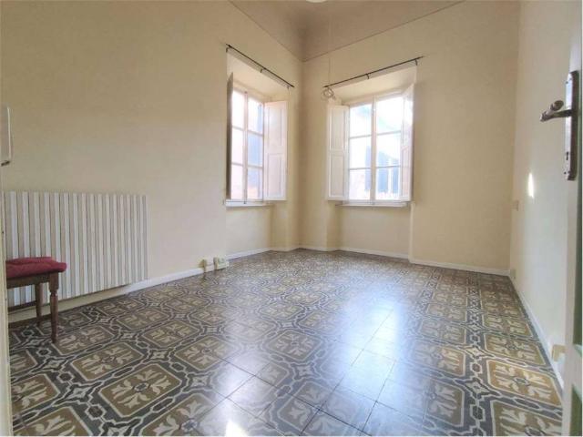 Appartamento in affitto a Lucca LU