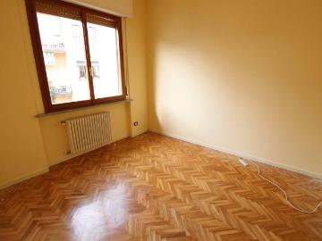 Appartamento in affitto a Lucca LU