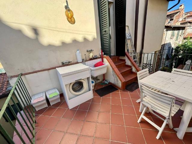 Appartamento in affitto a Lucca LU