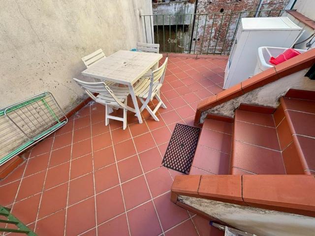 Appartamento in affitto a Lucca v. Galli Tassi, arredato, terrazzo, nuova costruzione TrovaCasa