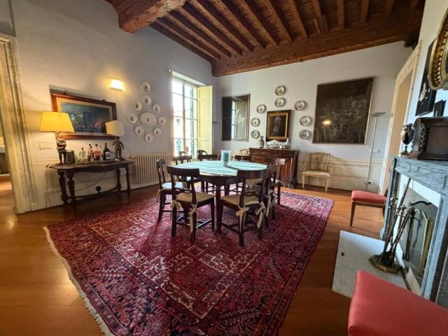 Appartamento in affitto a Lucca via Calderia, 55100, caminetto, aria condizionata, lavanderia TrovaCasa