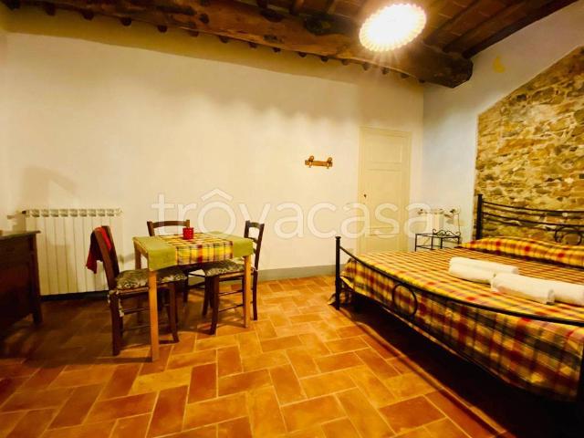 Appartamento in affitto a Lucca via di Arsina, 974, arredato, giardino privato, doppi servizi TrovaCasa